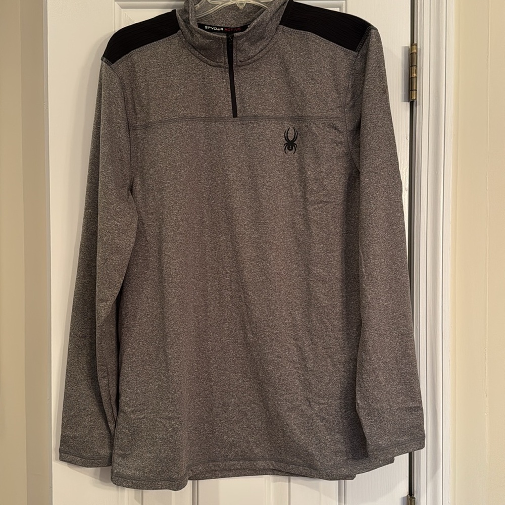Mens Spyder gray & black active 1/4 zip pullover size Medium
